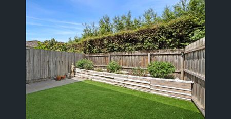 Exceptionally Located Home in Rippleside - Photo 2