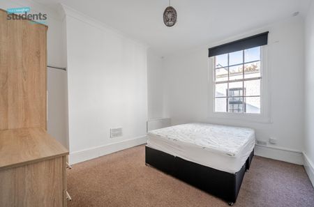 5 bedroom terraced house to rent - Photo 4