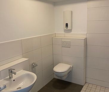 2-Zimmer-Wohnung mit Balkon // EG rechts - Foto 4