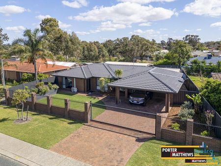 Your Ideal Family Home, Packed with Features, in Lovely Forrestfield - Photo 3