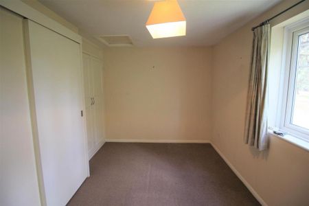 1 bedroom terraced house to rent - Photo 4