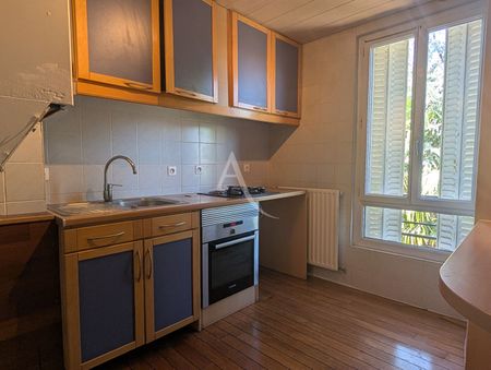 Location Appartement 4 pièces 85m² - Photo 2