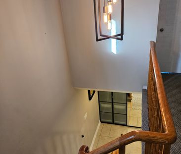 For Lease - 1298 Valerie Crescent, Oakville, Ontario - Photo 1