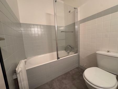 Location Appartement 1 pièce 29m² - Photo 4