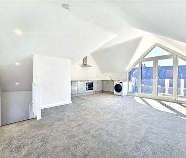 2 bedroom apartment to rent - Photo 3