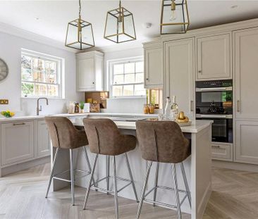 5 bedroom detached house to rent - Photo 2