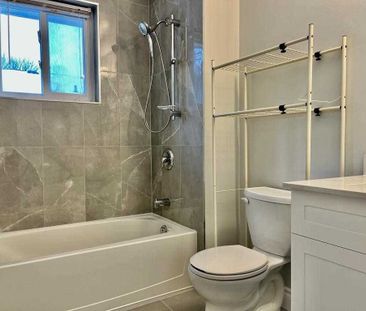 For Lease - 35 Drysdale Crescent, Toronto, Ontario - Photo 5