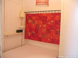 Logement à Paris, Location meublée - Photo 3