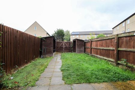 5 bedroom townhouse to rent - Photo 4