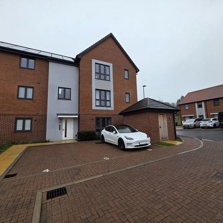 2 bedroom flat to rent - Photo 4