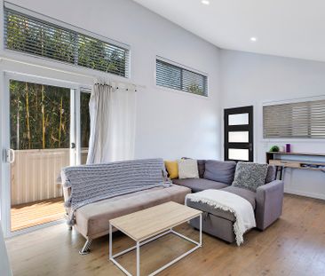 15a Graham Street, Long Jetty NSW 2261 - House For Rent | Domain - Photo 5