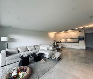 Ruim appartement met zonnig terras - Photo 1