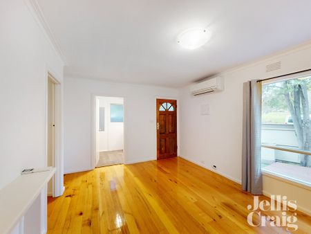 2/91 Lincoln Road, Essendon - Photo 3