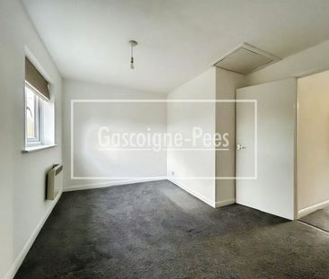 Lychpit, Basingstoke, RG24 - Photo 2