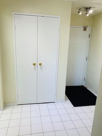 For Lease - 3700 Kaneff Crescent Unit# 1003, Mississauga, Ontario - Photo 3