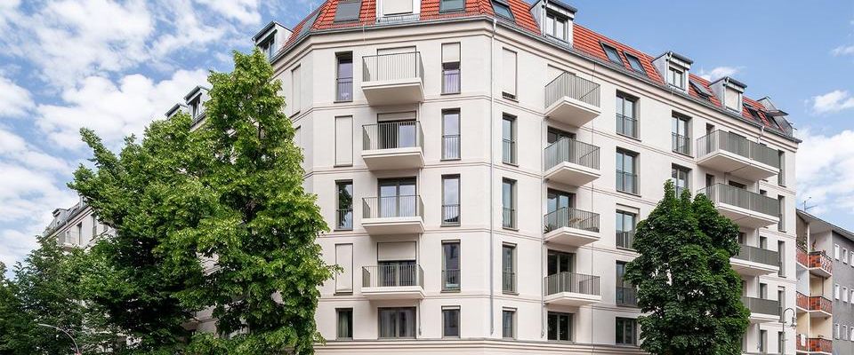 Tannhaus Serviced Apartments in Berlin Neukölln - Pine Classic Balcony - Photo 1