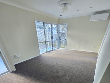 52 Shifnal Drive, Randwick Park, Auckland - Photo 5