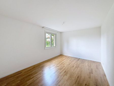Appartement de 3.5 pièces au rez-de-chaussée - Foto 2