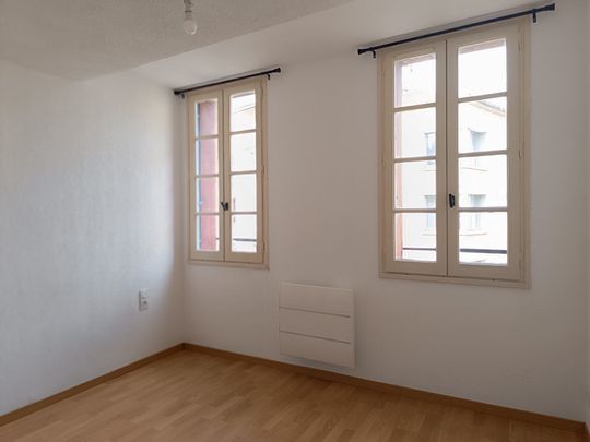 Location Appartement 3 pièces 49m² NARBONNE 11100 - Photo 1