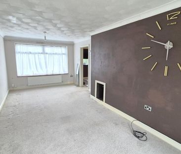 2 bedroom end of terrace house to rent - Photo 1