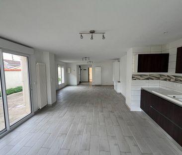 Maison 3 pièce(s) 80 m2 - Haut Cenon - Photo 3