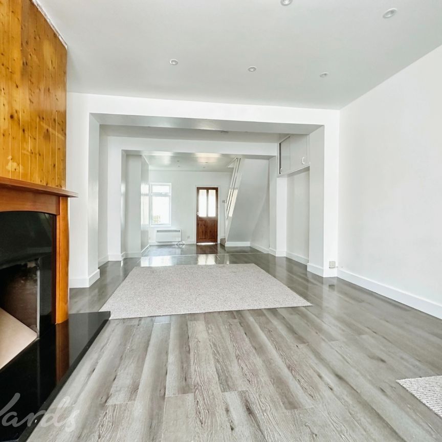 3 bedroom terraced house to rent - Photo 1