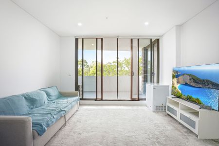 GORGEOUS TWO BEDROOM UNIT! - Photo 5