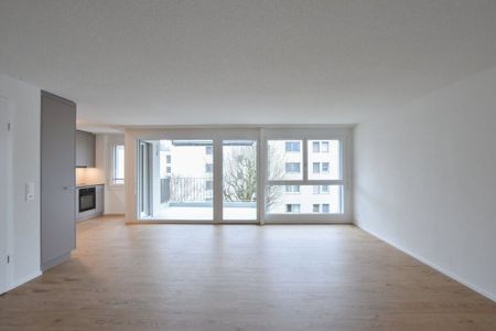 Newly renovated 3.5-room apartment on the ground floor in Ostermundigen - Photo 2