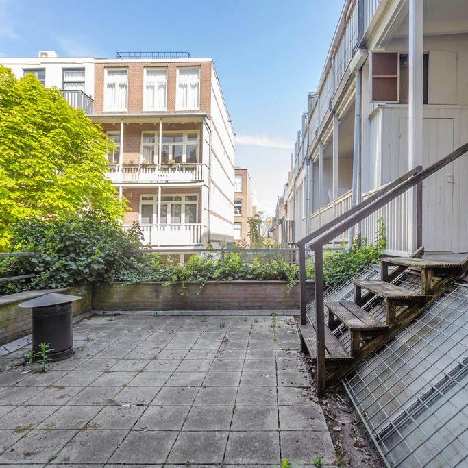 Te huur: Appartement Cornelis Schuytstraat 44 1 in Amsterdam - Photo 1