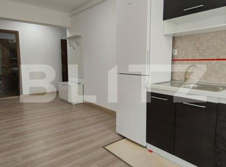 Apartament 3 camere, 59 mp, 2 parcari, zona Florilor - Photo 2