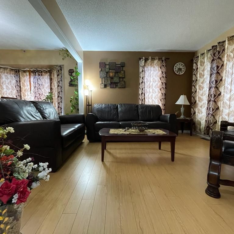 For Lease - 12` Buttercup Lane Unit# UPPER FLOOR, Brampton, Ontario - Photo 1
