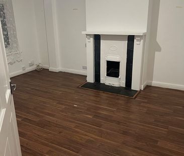 3 Bed Terraced House, Norbury Court Road, SW16 - Photo 5