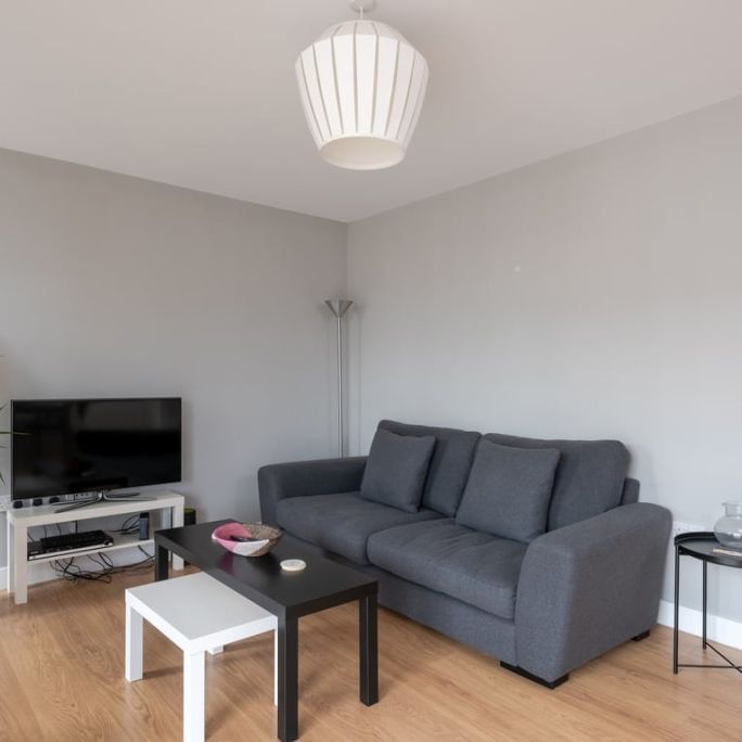 flat 401, 9 Knapp Road, London, UK, London - Photo 1