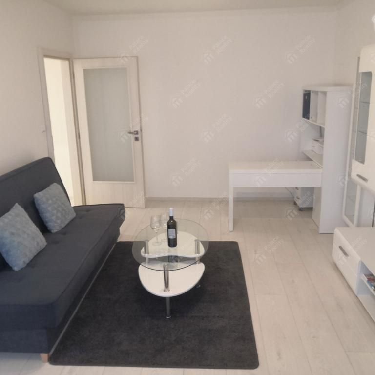 Pronájem bytu 2+kk 55 m2 - Photo 1