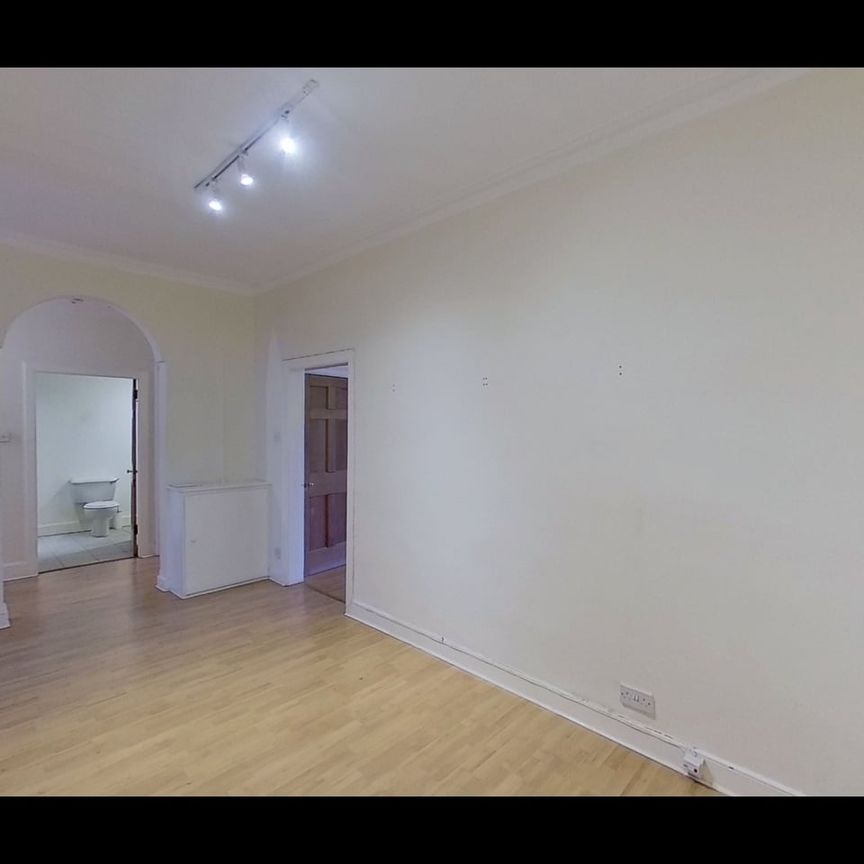 2 Bed Flat, Dundonald Street, EH3 - Photo 1