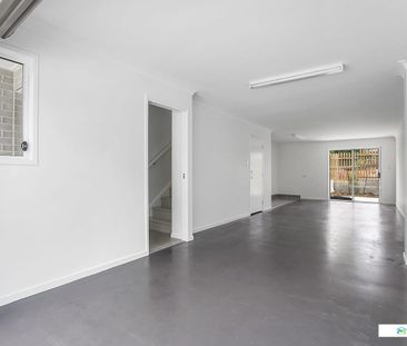 Luxury Townhouse in Birkdale - Photo 2