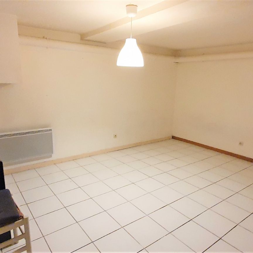 Location Appartement 1 pièce 36m² LILLE 59800 - Photo 1
