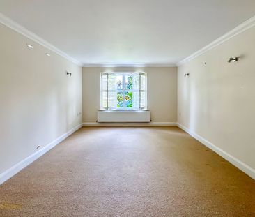 2 bed flat to rent in Water Lane, Angmering, BN16 - Photo 6