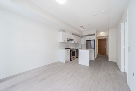For Lease - 8960 Jane Street Unit# 919, Vaughan, Ontario - Photo 3