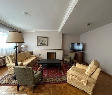 Appartement met 2 slaapkamers midden in het centrum - Photo 1