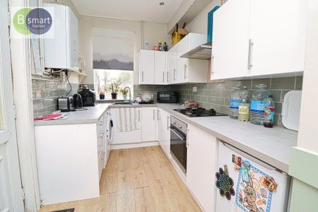 2 bedroom terraced house to rent - Photo 5