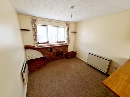 1 Bedroom Flat to Rent in Spencer Court, Station Road, Rushden, Northants, NN10 - Photo 5