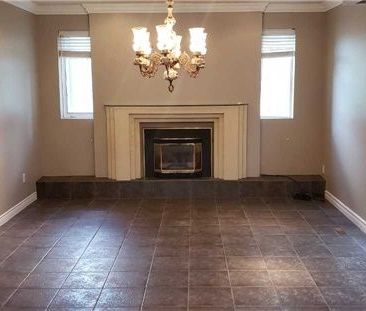 For Lease - 16 Beamish Court, Brampton, Ontario - Photo 2