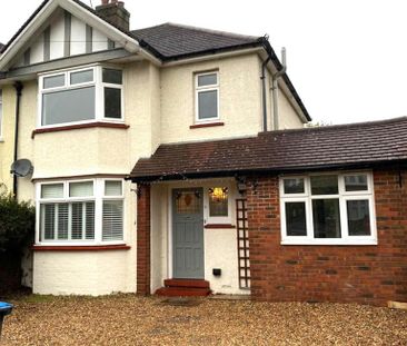 4 bedroom terraced house to rent - Photo 3