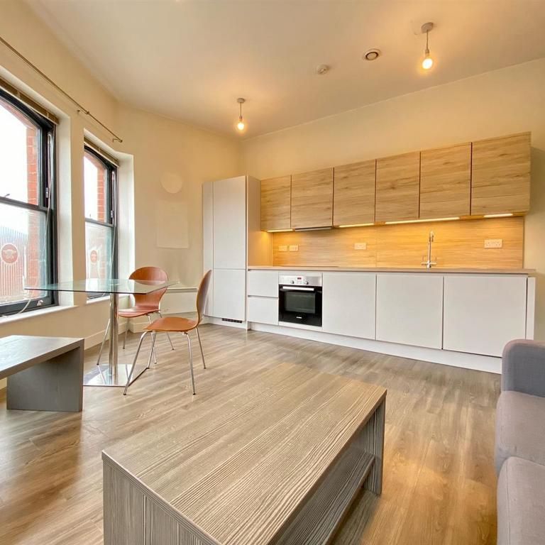 2 bedroom apartment to rent - Photo 1