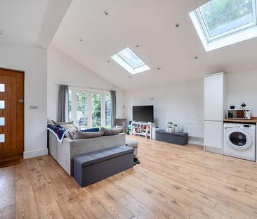 1 bedroom detached house to rent - Photo 4