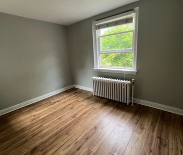For Lease - 3 Elm Grove Avenue Unit# 32, Toronto, Ontario - Photo 2