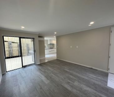 This Property is a Must to View&excl; - Photo 6