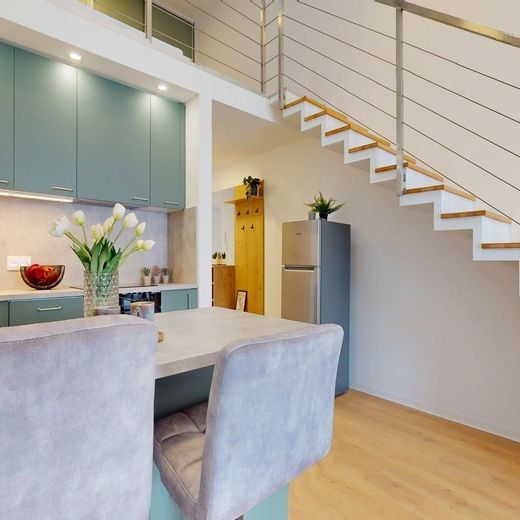 Moderný loft v novostavbe s parkingom na prenájom - Kostolište - Photo 1