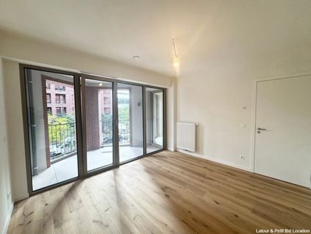 Appartement te huur - Photo 3